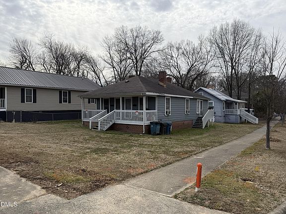 2nd image of 927 Berkeley St