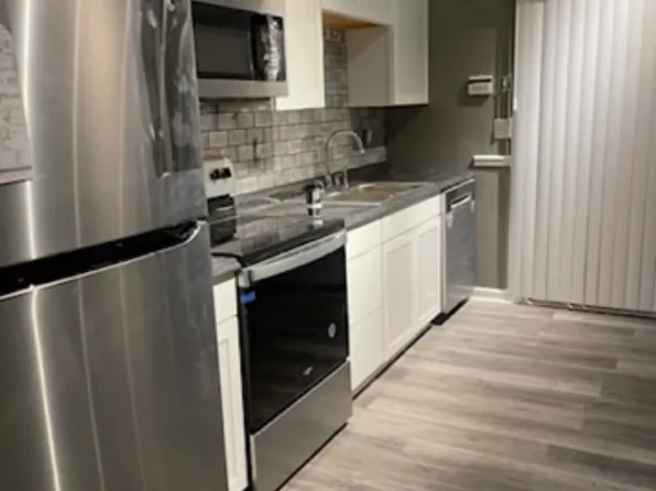 4667 Briarwood Dr, Charlottesville, VA 22911