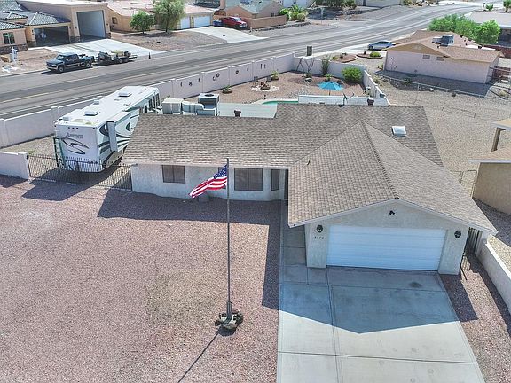 4th image of 3570 Clearwater Ln