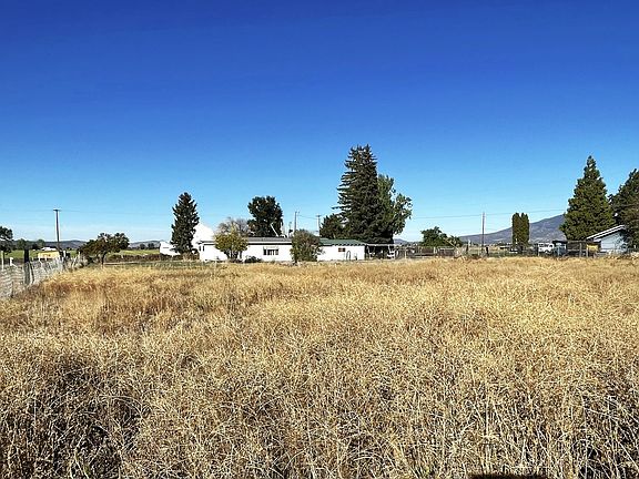 4th image of 4284 N McKay Rd