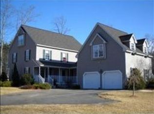 16 Coventry Ln, Salem, NH 03079