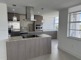 18051 Biscayne Blvd APT 1004, Aventura, FL 33160