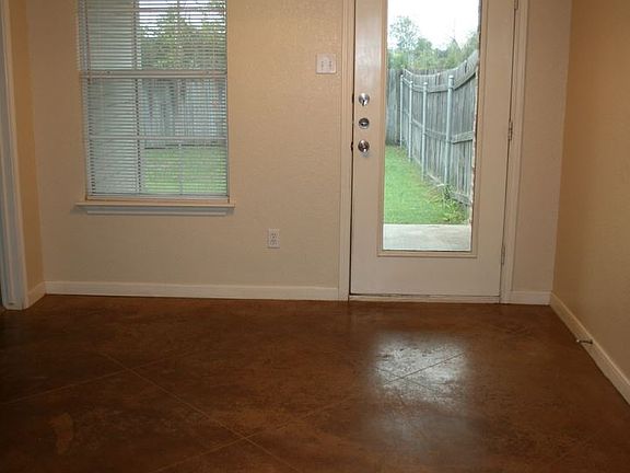 5th image of 3028 Palomino Trl