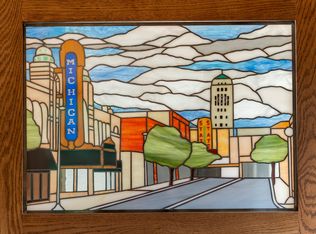 438 S 1st St, Ann Arbor, MI 48103