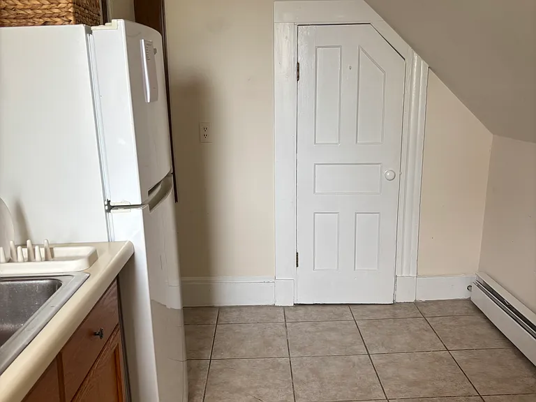 110 Canner St #3 — Photo 7