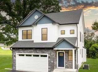 1810 Greenspring Dr, Lutherville Timonium, MD 21093