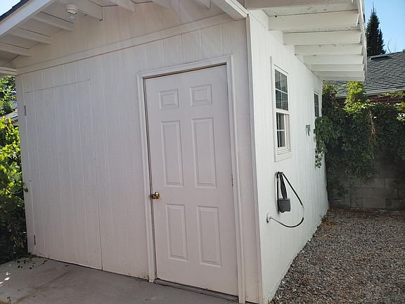 storage shed, 10 x 12