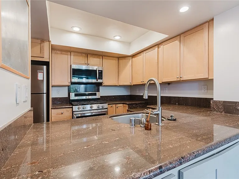 400 N Louise St #303 — Photo 7