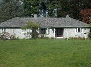 849 Londonderry Rd, Schenectady, NY 12309