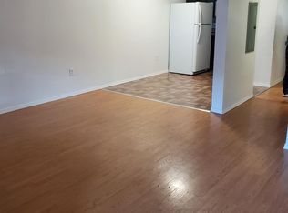 16906 SE Division St, Portland, OR 97236