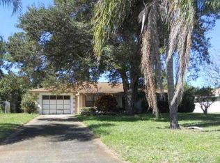 2425 12th Ave SW, Vero Beach, FL 32962