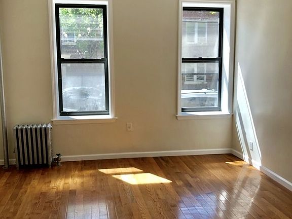 5th image of 4323 40th St APT 1B