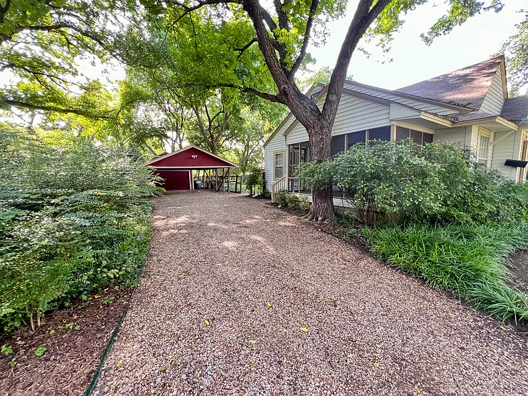 531 S Dallas Ave — Photo 14