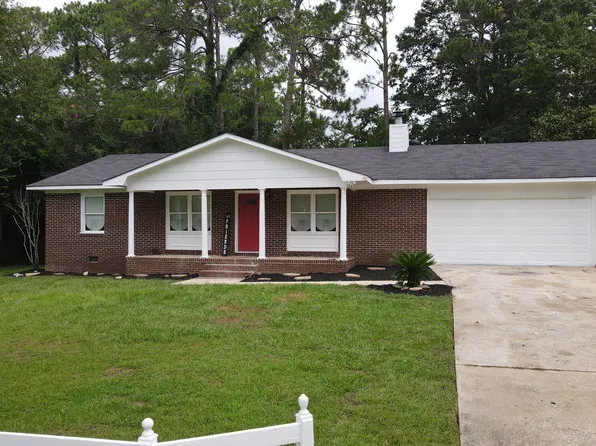 1204 Kimberly Dr, Valdosta, GA 31602