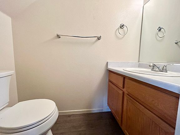 2nd image of 3931 Pheasant Dr Unit 4