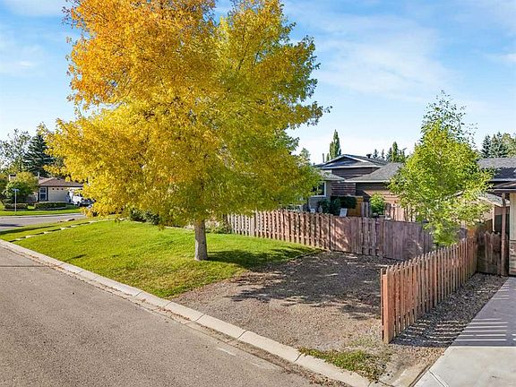 3rd image of 101 W Hodson Way