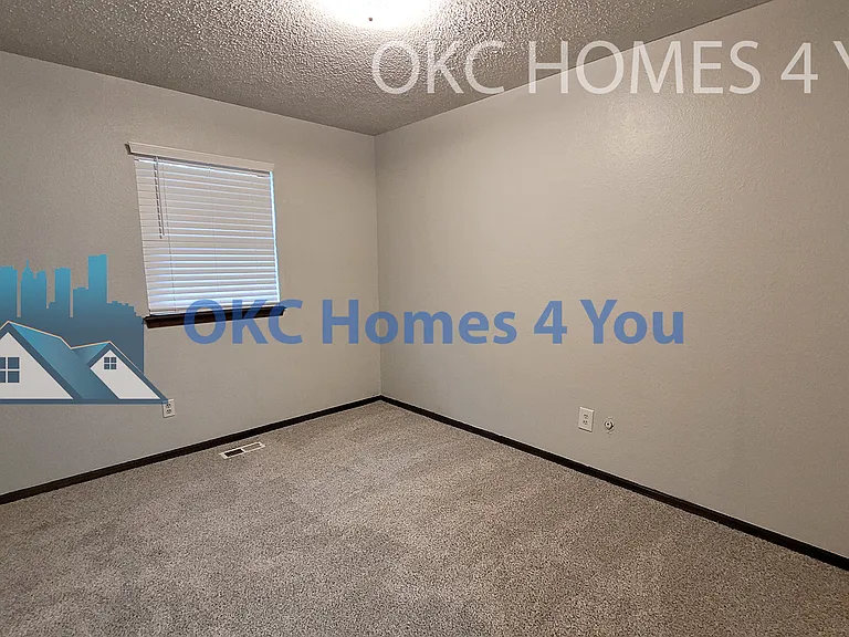 1305 Creek Dr — Photo 12