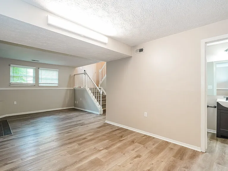 3524 En Joie Dr — Photo 12