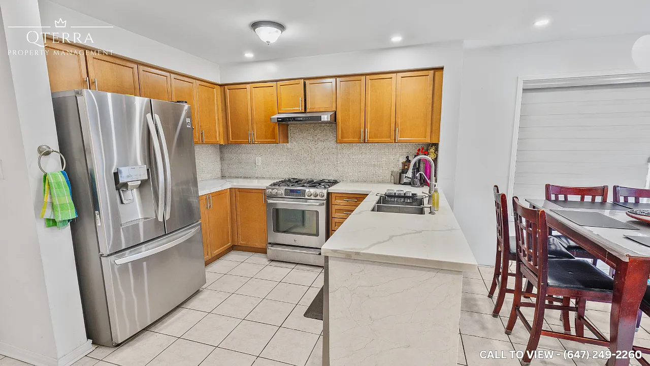 4 bed, 1950 sqft, $3,195 — Photo 2