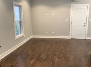 1941 W Roscoe St APT 1F, Chicago, IL 60657
