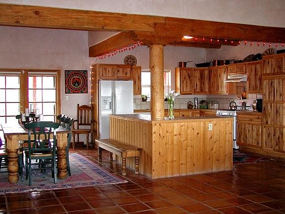 Open kitchen / dining / living room