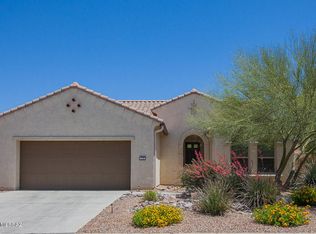 712 N Moana Dr, Green Valley, AZ 85614