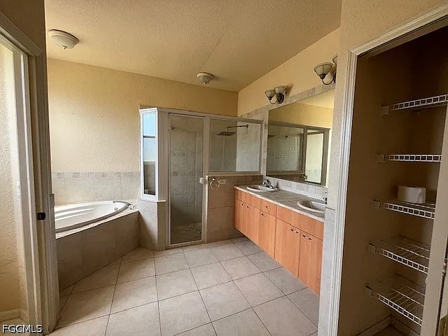 2026 SW 40th Ter — Photo 12