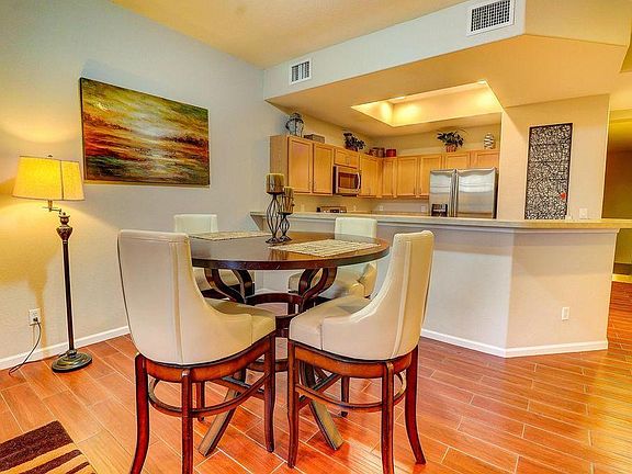 4th image of 10480 SW Stephanie Way #205