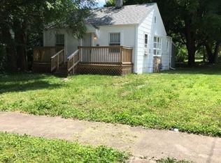 1705 E Hickory St, Decatur, IL 62526