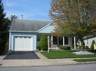56 Canterbury Ln, Toms River, NJ 08757