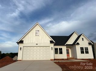 180 Autumn Blaze Rd, China Grove, NC 28023