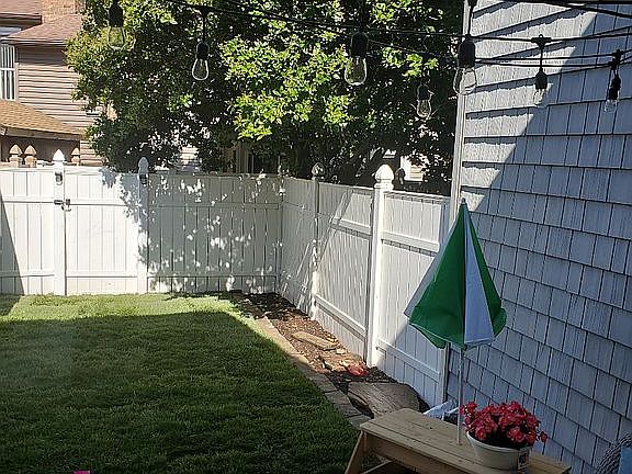 4th image of 2133 Whispering Sands Ln