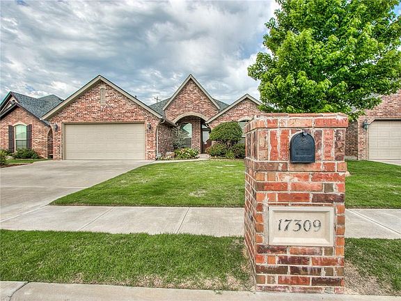 5th image of 17309 Prado Dr