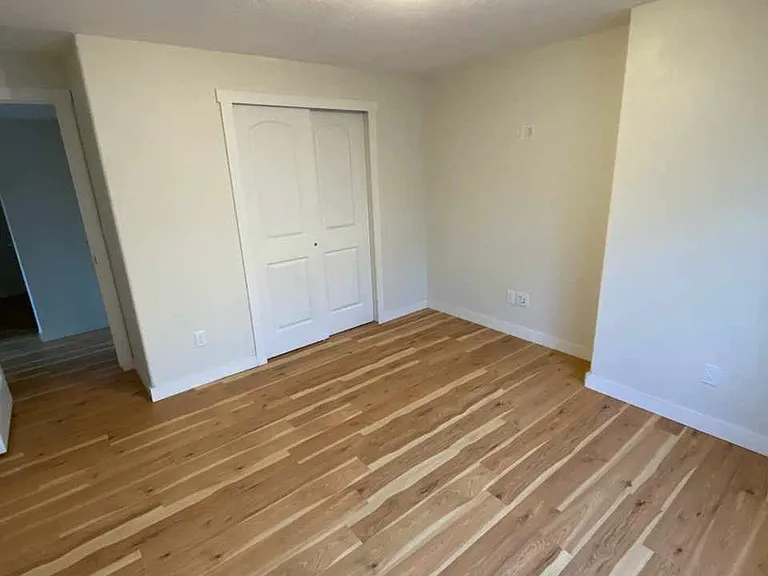 6486 S 2200 W — Photo 9