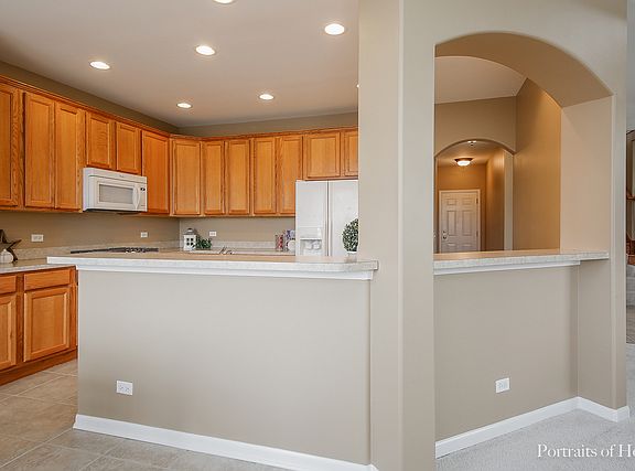 5th image of 11907 S Holly Ct