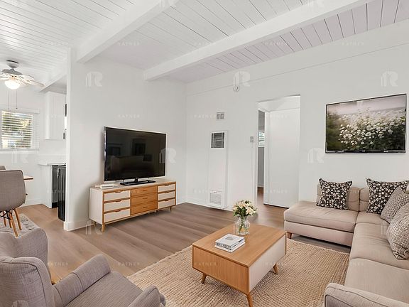 2nd image of 4232-4234 Mary Ellen Ave #4-1/1