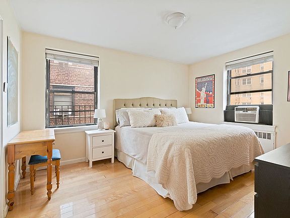 3rd image of 50-54 E 8th St #5A