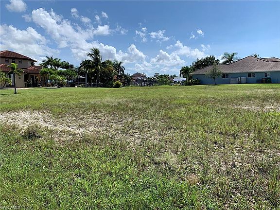 3rd image of 4220 NW 27th Ln