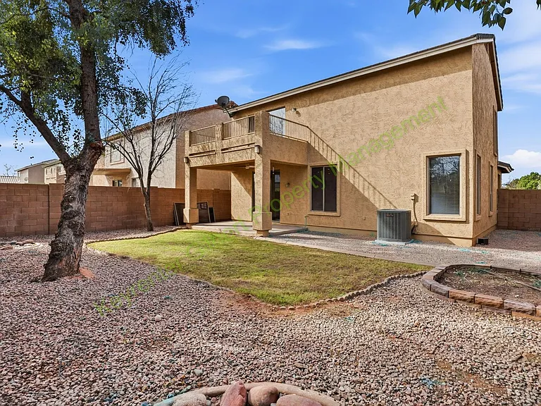 1137 S Hazel St — Photo 32