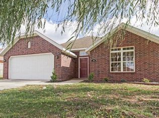 100 W Necessary Dr, Rogers, AR 72758