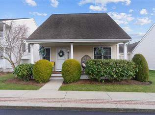 130 Boylston Dr, Cranston, RI 02921