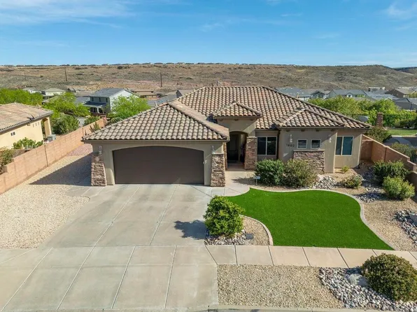 1602 E Sugar Plumb Ln, Washington, UT 84780