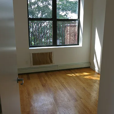 Rented by Nooklyn NYC LLC | media 19