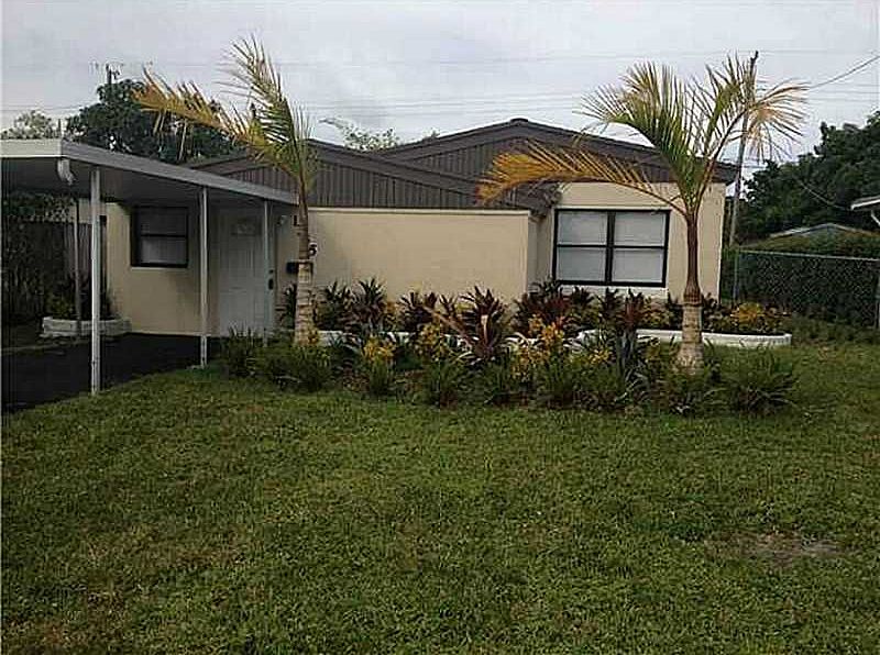 1st image of 1335 NE 180th St