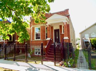 5643 W 22nd Pl, Cicero, IL 60804