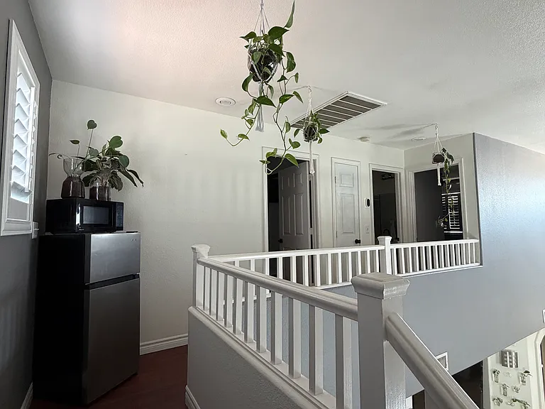 W Richmar Ave — Photo 1