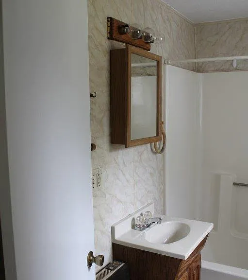 471 Elm Ave — Photo 13