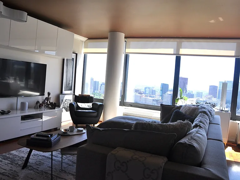 155 N Harbor Dr #4701 — Photo 8