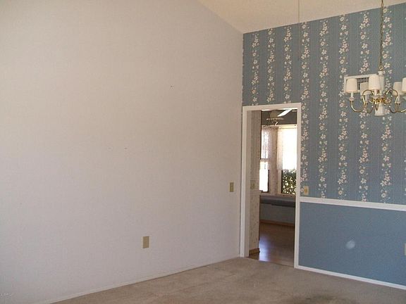 3rd image of 13914 W Elmbrook Dr