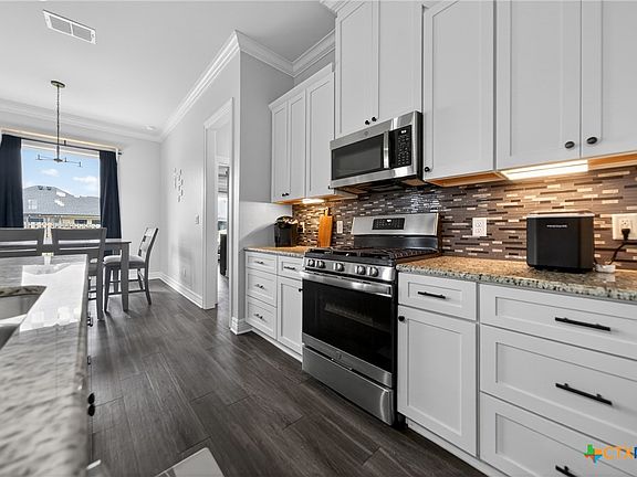 4th image of 1704 Forestdale Blvd